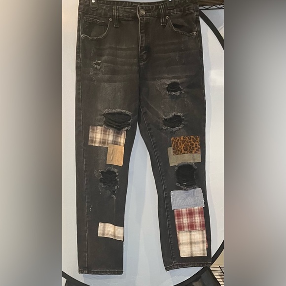 Rue21 Denim - Rue21 Black Distressed Straight Jeans with Plaid & Leopard Patches
